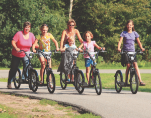 Camping groepsaccommodatie Overijssel met zwembad en speeltuin.